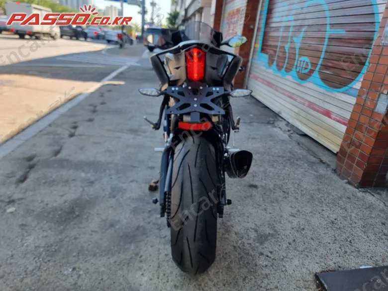 Yamaha Yzf R6 - фото 2