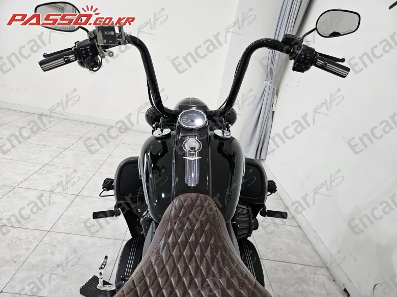 Harley-Davidson Road King Special - фото 3