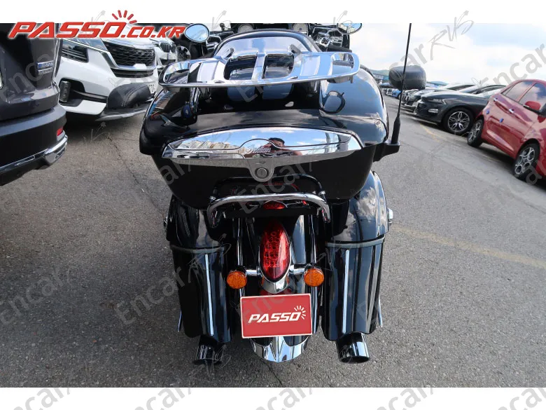Indian Chief Roadmaster - фото 2