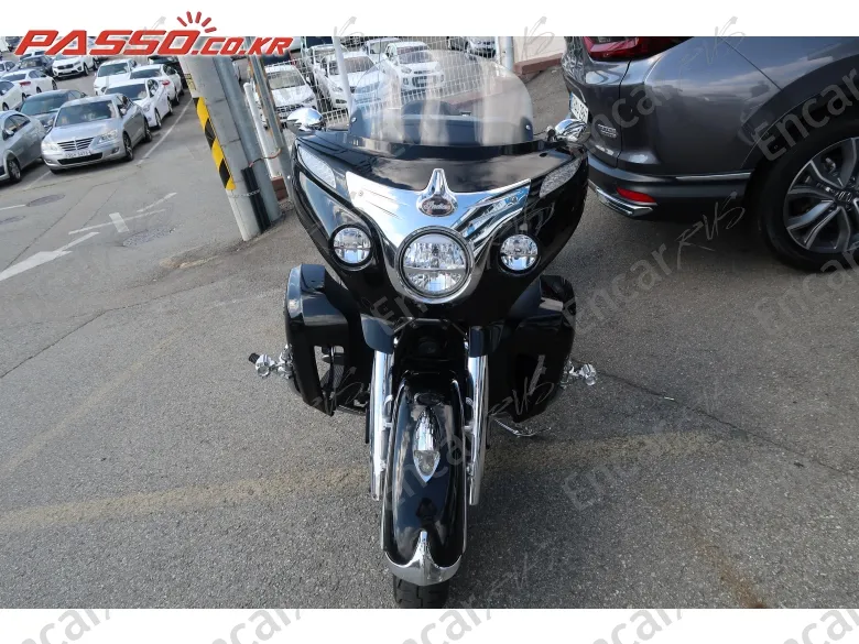 Indian Chief Roadmaster - фото 3