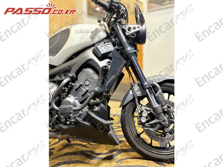 YAMAHA XSR 900 - фото 4