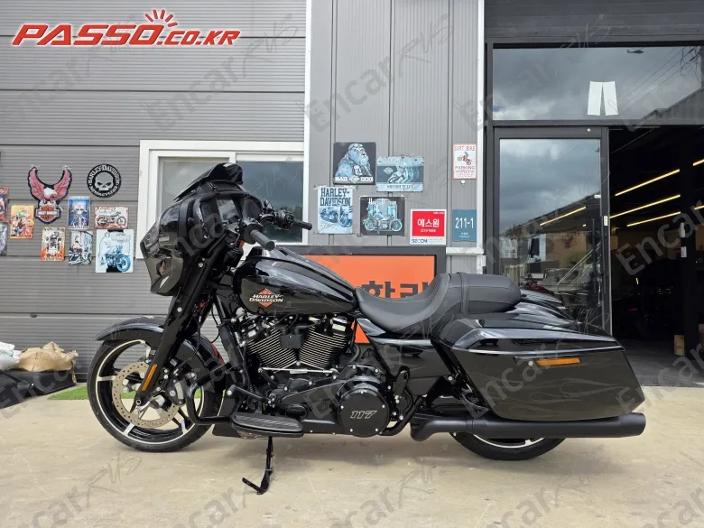 Harley-Davidson Flhx - фото 1
