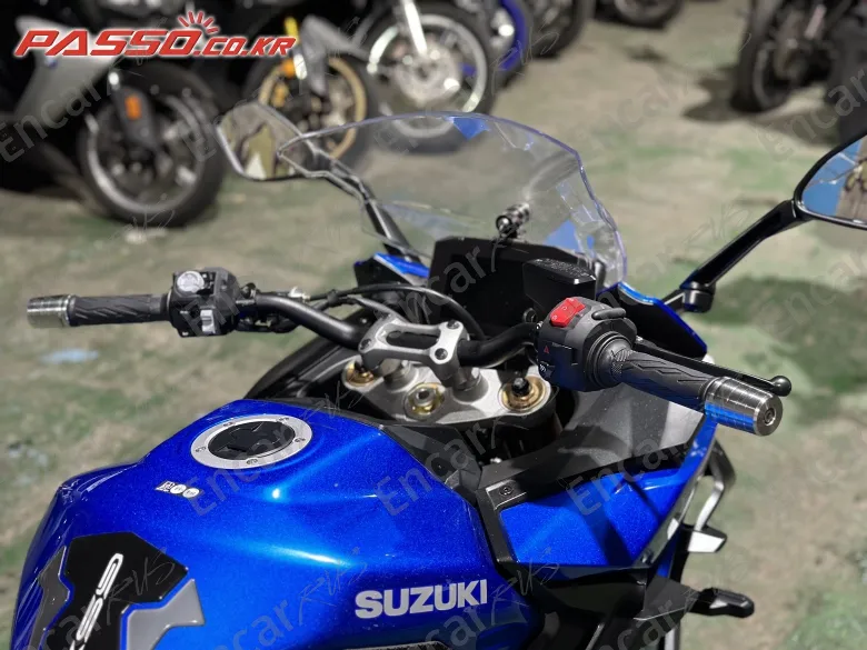 Suzuki Gsx S 1000 Gt - фото 3