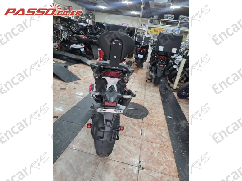 Honda X Adv - фото 2
