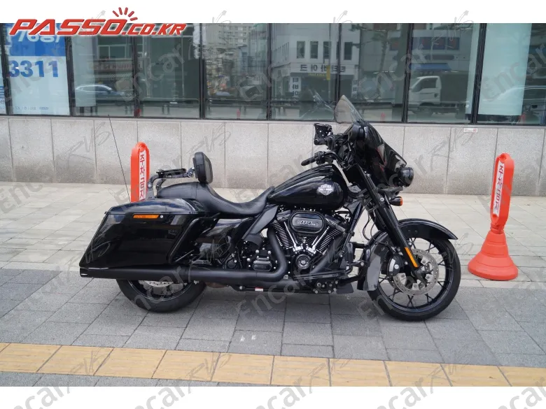 Harley-Davidson Flhxs Street Glide Special - фото 0