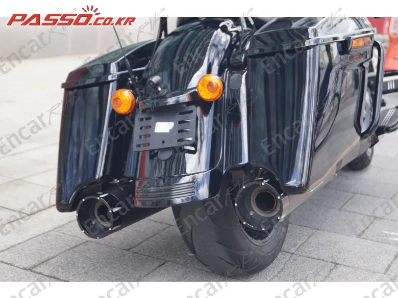 Harley-Davidson Flhxs Street Glide Special - фото 2