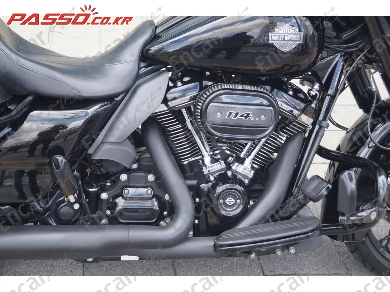 Harley-Davidson Flhxs Street Glide Special - фото 4