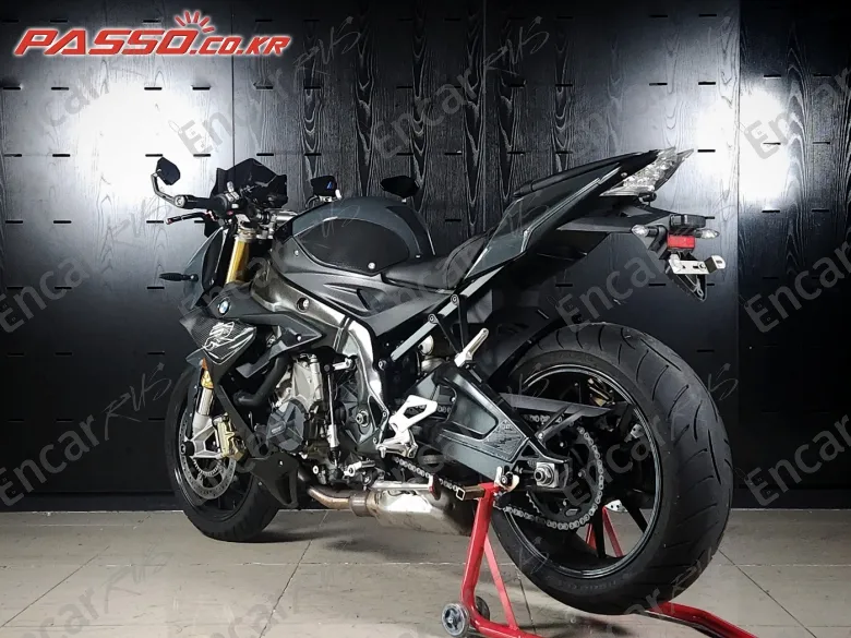 BMW S 1000 R - фото 4