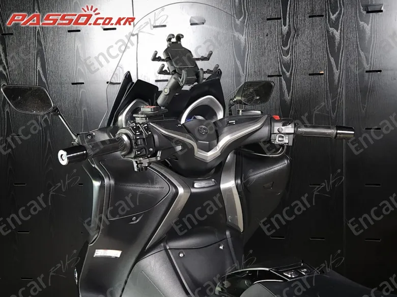 Yamaha T Max Dx - фото 3