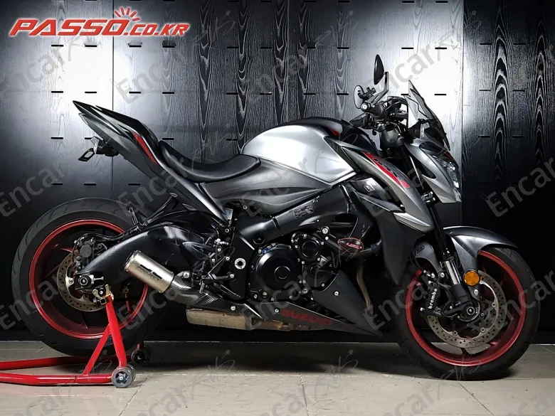 Suzuki Gsx S 1000 - фото 0
