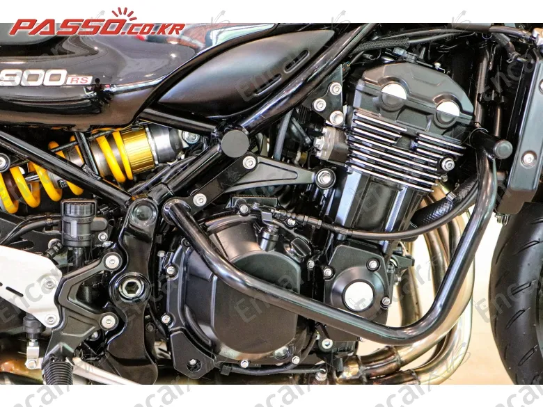 Kawasaki Z 900 Rs Se Abs - фото 4
