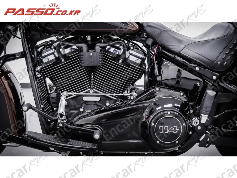HARLEY-DAVIDSON FLSTC - фото 4