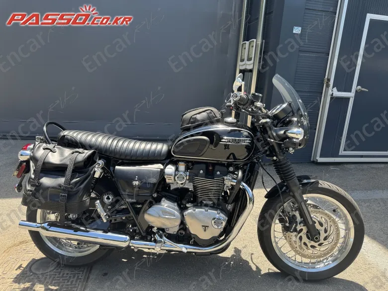 TRIUMPH BONNEVILLE T120 BLACK - фото 0