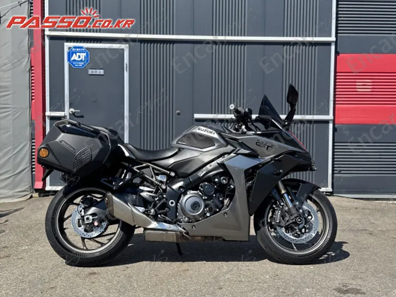 Suzuki Gsx S 1000 Gt - фото 0
