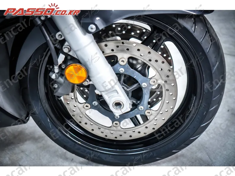 YAMAHA FJR 1300 - фото 5