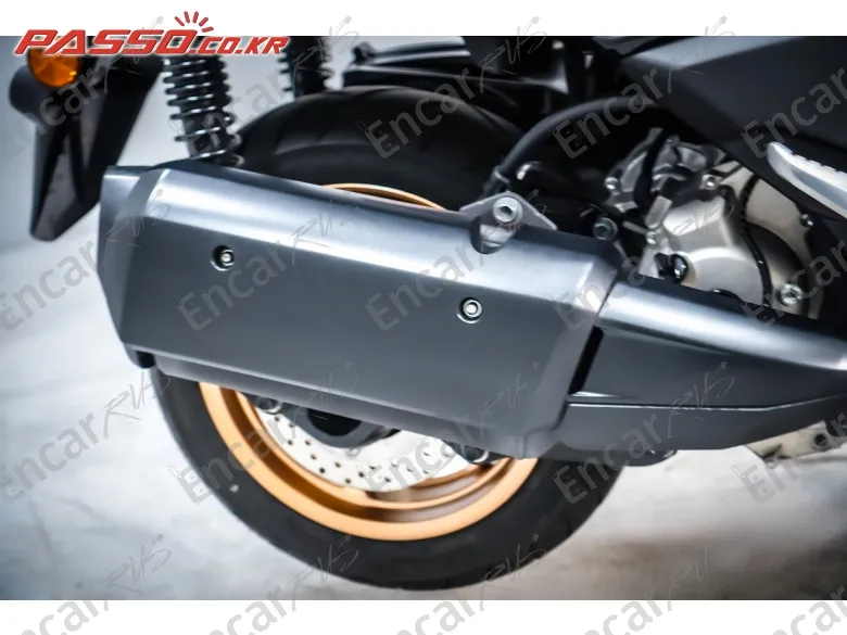 Yamaha X Max 300 Abs - фото 6