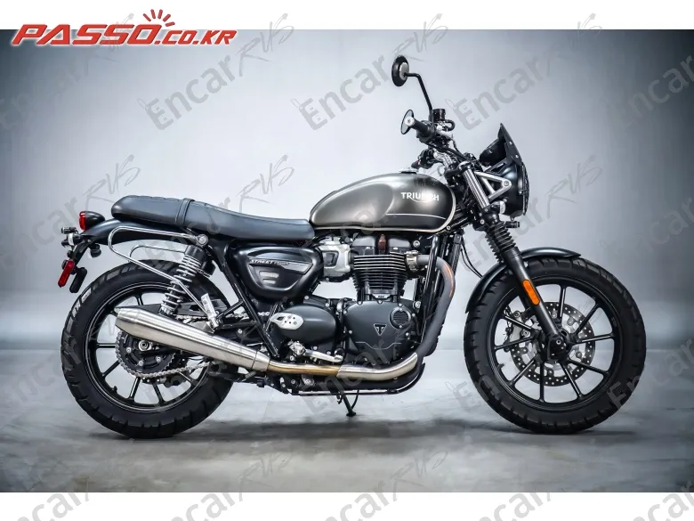 TRIUMPH STREET TWIN - фото 0