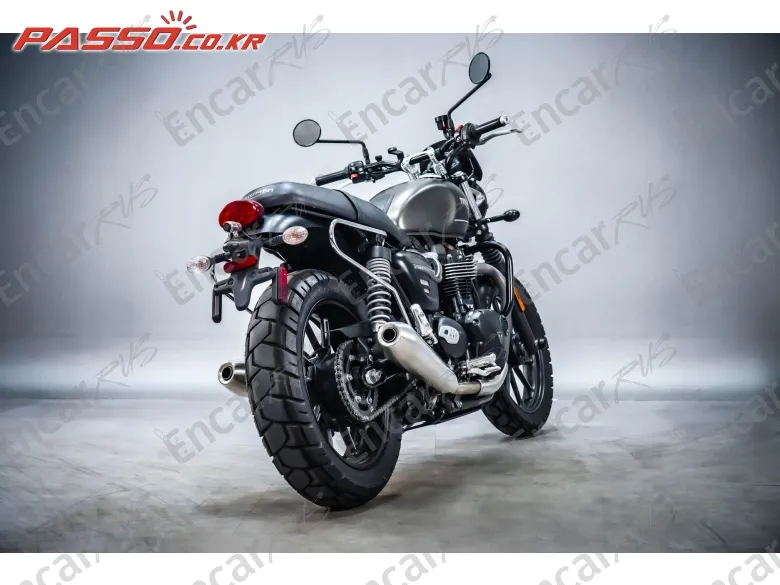 TRIUMPH STREET TWIN - фото 2