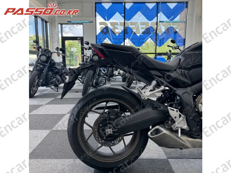 Honda Cb 650 R E-Clutch - фото 5