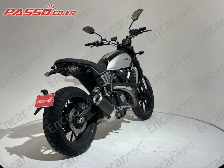Ducati Scrambler Icon - фото 2