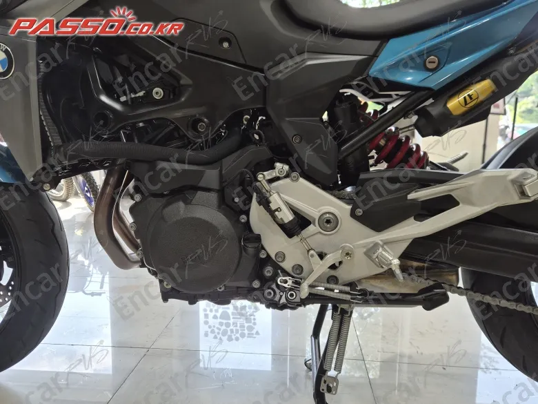 BMW F 900 R - фото 4