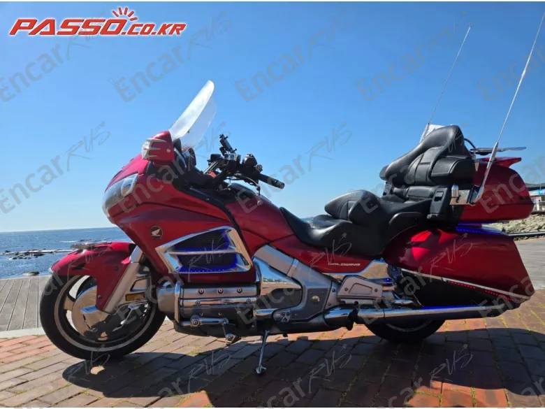 Honda Goldwing 1800 - фото 1