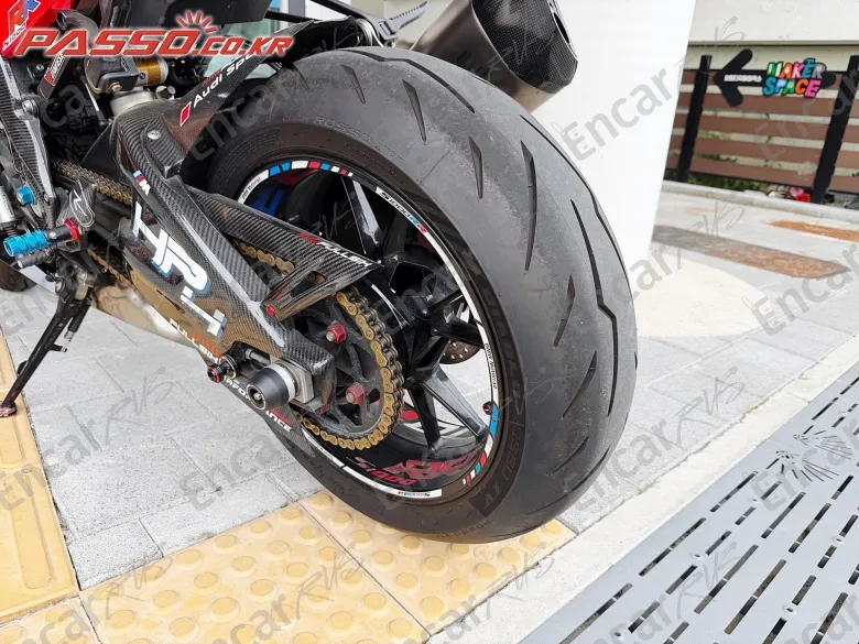 BMW S 1000 RR - фото 5