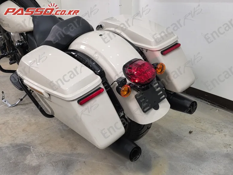 HARLEY-DAVIDSON STREET GLIDE ST - фото 2