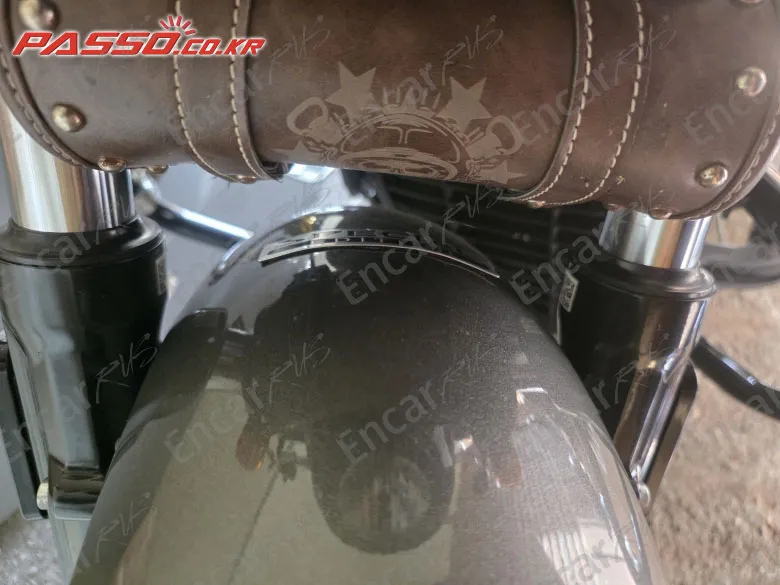Indian Scout Bobber - фото 5