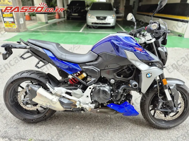 BMW F 900 R - фото 0