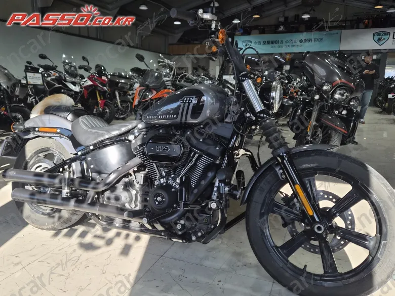 HARLEY-DAVIDSON STREET BOB 114 - фото 5