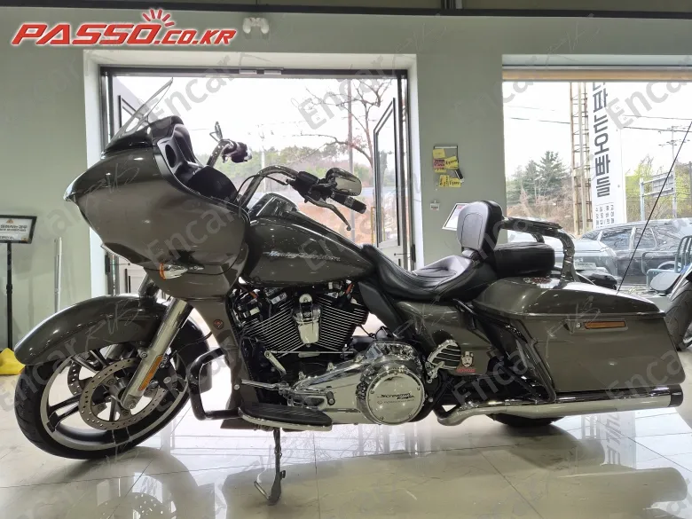 Harley-Davidson Fltr - фото 1