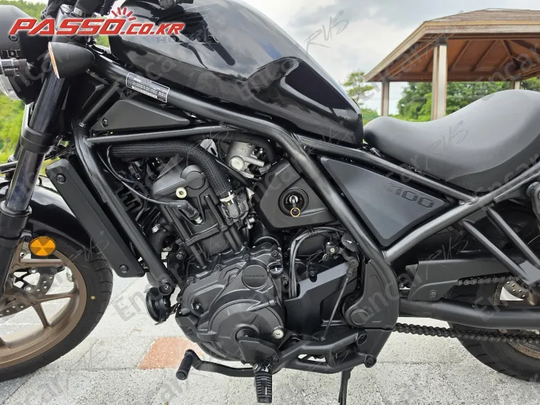 HONDA REBEL 1100 MT - фото 4