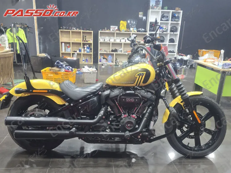 HARLEY-DAVIDSON STREET BOB 114 - фото 0