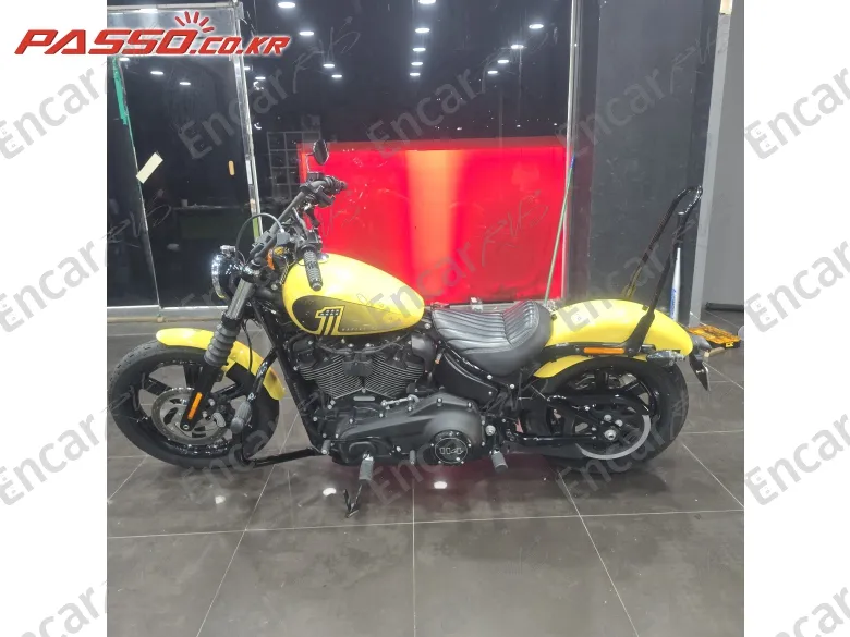 HARLEY-DAVIDSON STREET BOB 114 - фото 1