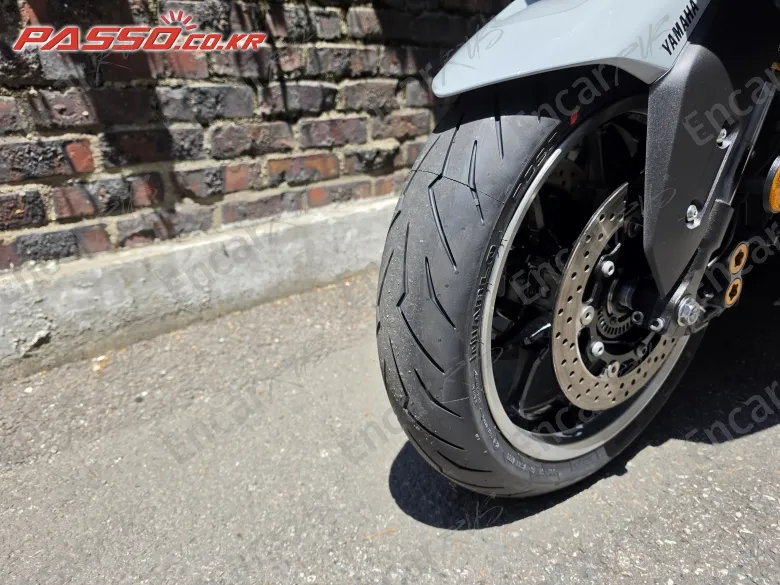 Yamaha T Max 560 - фото 5