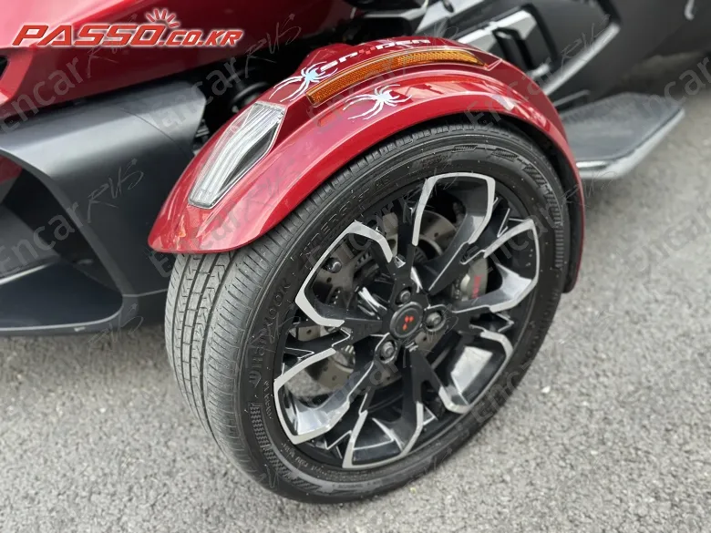Brp Can-Am Spyder Rt Limited - фото 5