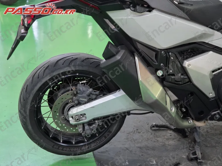 Honda X Adv - фото 6