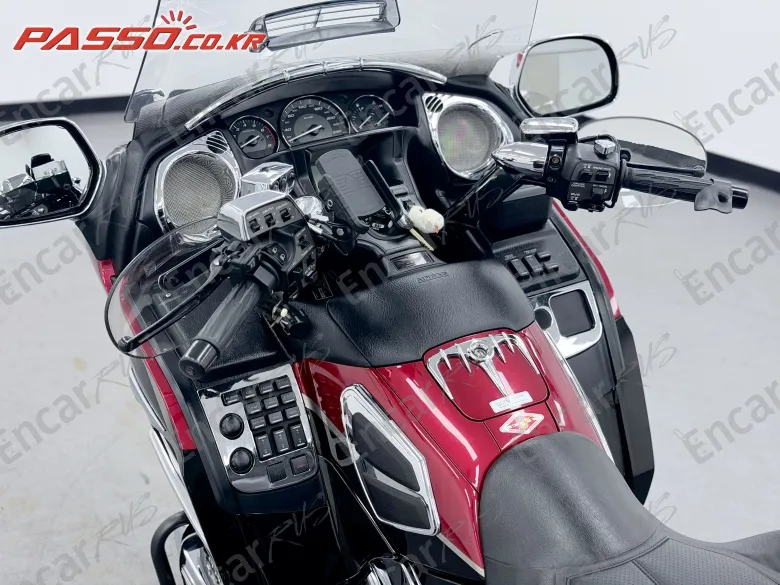 Honda Goldwing 1800 - фото 3