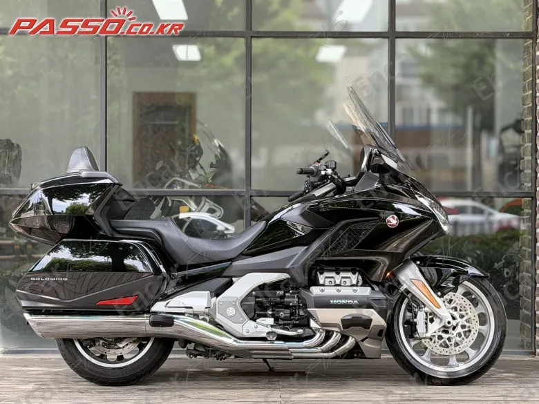 Honda Goldwing Tour Mt - фото 0