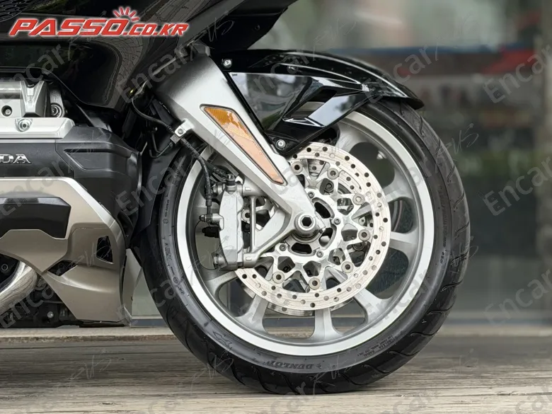 Honda Goldwing Tour Mt - фото 5