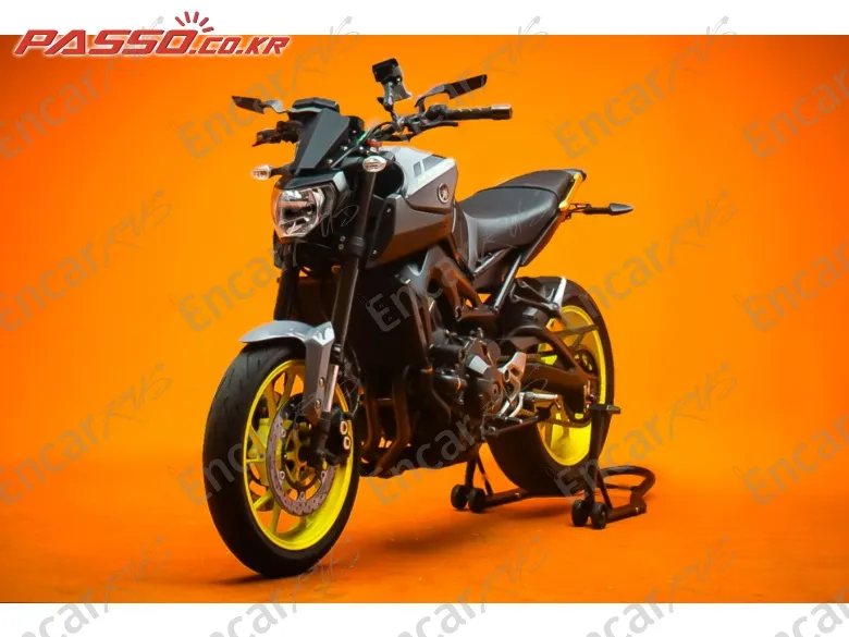 Yamaha Mt 09 - фото 1