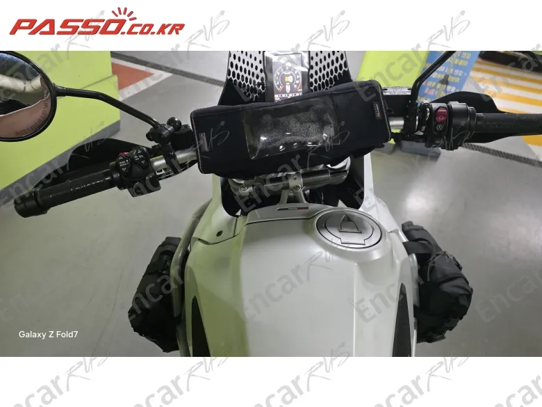 DUCATI DESERT X - фото 3