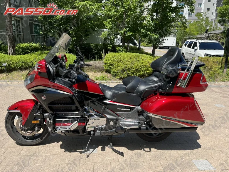 HONDA GOLDWING 1800 - фото 6