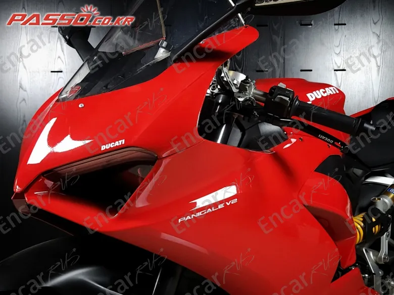 DUCATI PANIGALE V2 - фото 5