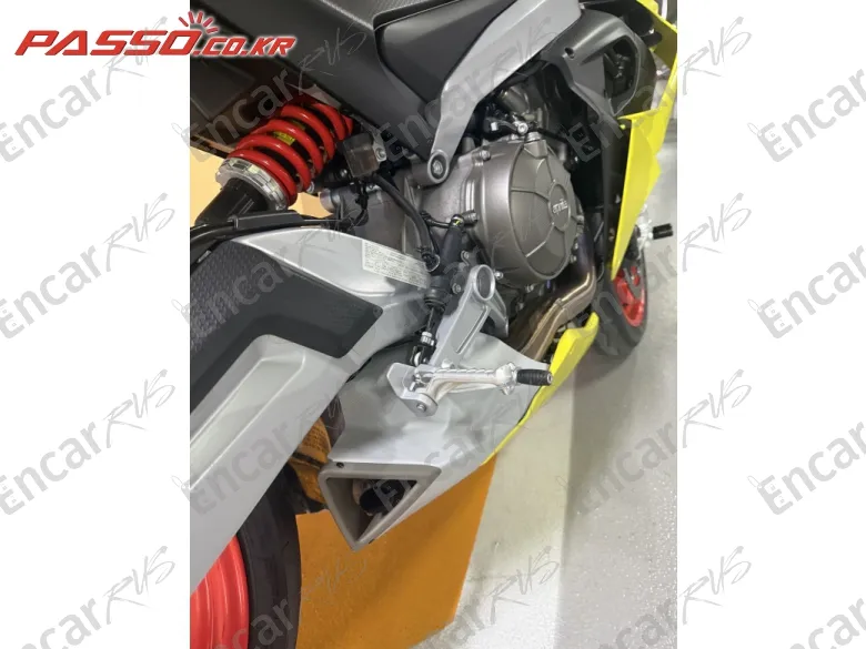 APRILIA RS 660 - фото 6