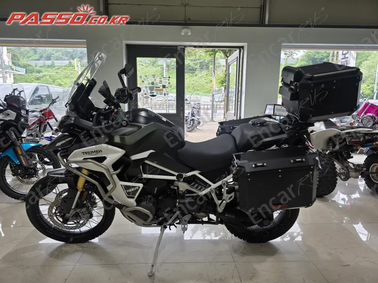TRIUMPH TIGER 1200 EXPLORER GT - фото 1