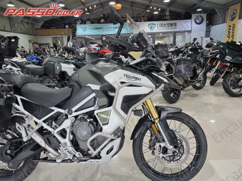 TRIUMPH TIGER 1200 EXPLORER GT - фото 4