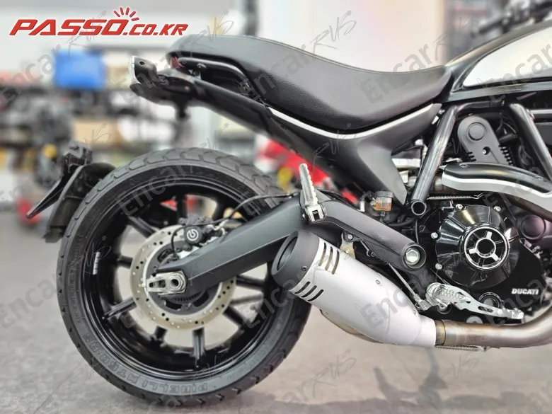 DUCATI SCRAMBLER ICON - фото 6