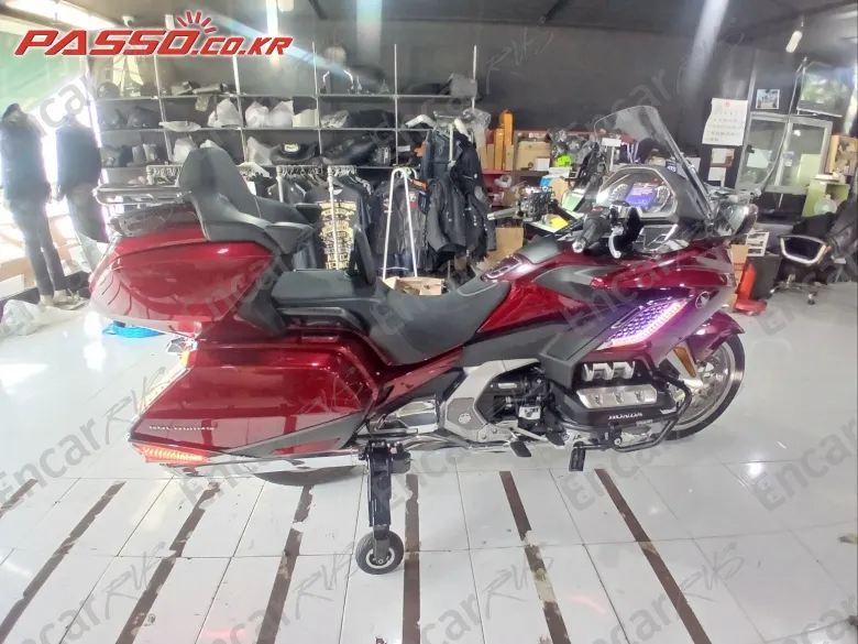 HONDA GOLDWING TOUR DCT AIRBAG - фото 0